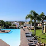 Luxury * Αλμπουφέιρα