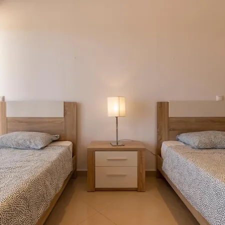 Luxury וילה *