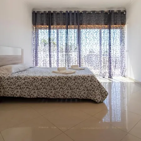 Luxury וילה